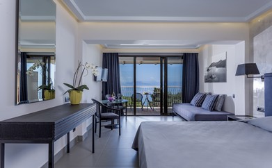 https://ohmydream.club/storage/media/uploads/Corfu/Aeolos_Beach_Resort_Corfu/Superior_Bungalow_Double_rooms_Sea_view/prev/6751d1f4495dc.jpg
