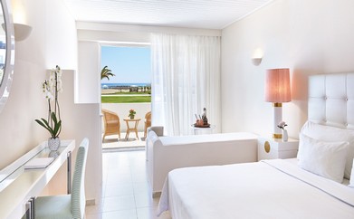 https://ohmydream.club/storage/media/uploads/Crete/Creta_Palace_Grecotel_Luxury_Beach_Resort/BUNGALOW/PREV/649c0b3a84d9b.jpg