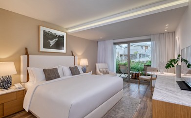 https://ohmydream.club/storage/media/uploads/Domes_Miramare/rooms/Emerald_Retreat/prev/6419e922994b8.jpg