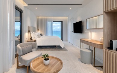 https://ohmydream.club/storage/media/uploads/Domes_Miramare/rooms/Opal_Suite_Sea_View/prev/6419ea237069f.jpg