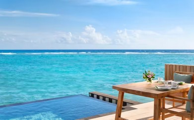 https://ohmydream.club/storage/media/uploads/Maldives/Hilton_Maldives_Amingiri_Resort_SPA/One_Bedroom_Overwater_Pool_Villa/prev/6599dffb7ba80.jpg