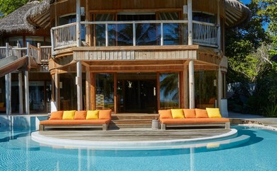 https://ohmydream.club/storage/media/uploads/Maldives/Soneva_Fushi/Villa_15/prev/65a57182ace8d.jpg