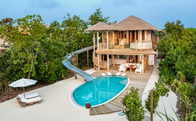 https://ohmydream.club/storage/media/uploads/Maldives/Soneva_Jani/2_Bedroom_Island_Retreat_with_Slide_Villa_48_and_49/prev/65a13a2a6f801.jpg