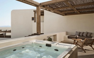 https://ohmydream.club/storage/media/uploads/Mykonos/Domes_Noruz_Mykonos/Upbeat_Retreat_with_Private_Hot_Tub/prev/664657b1f11b0.jpg