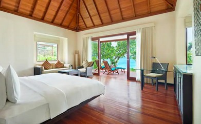 https://ohmydream.club/storage/media/uploads/Seychelles/Hilton_Seychelles_Labriz_Resort_Spa/King_Beachfront_Villa/prev/6578966e507a5.jpg