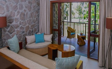 https://ohmydream.club/storage/media/uploads/Seychelles/Kempinski_Seychelles/Deluxe_Lagoon_View_Room/prev/65789a147ecec.jpg