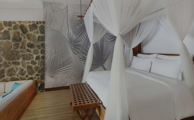 https://ohmydream.club/storage/media/uploads/Seychelles/Kempinski_Seychelles/Superior_Hill_View_Room/prev/65789b4a175e0.jpg